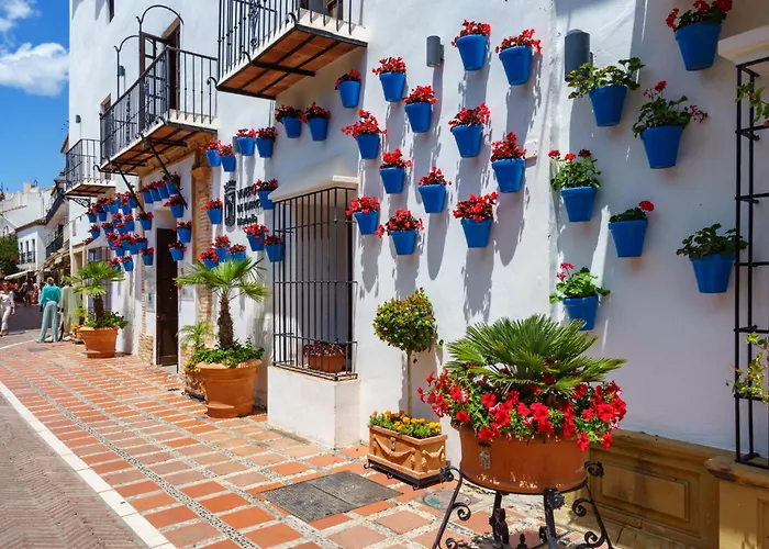 Apartment Senorio De Aloha By Interhome Marbella